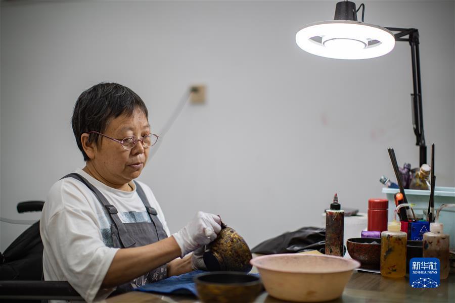九线拉王游戏原理
